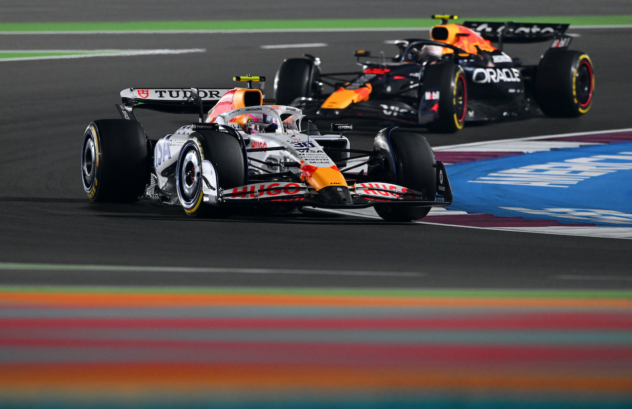 圖7_Visa Cash App Racing Bulls的車手 Liam Lawson 表現出色，以第九名衝線，成功為車隊搶下積分。（Red Bull提供）